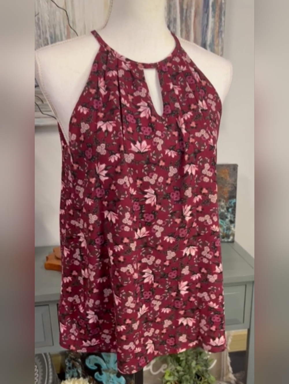 Daytrip Red Floral Halter Tank Top Medium